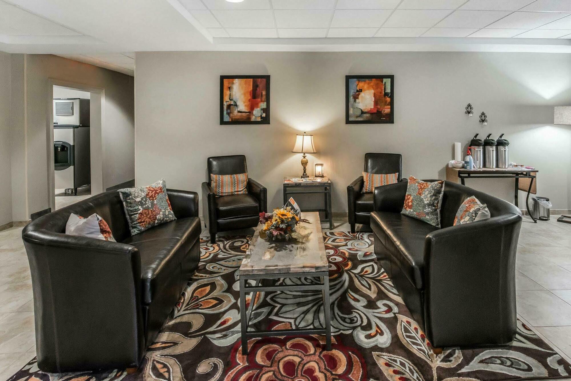 Suburban Studios Washington, Pa Εξωτερικό φωτογραφία